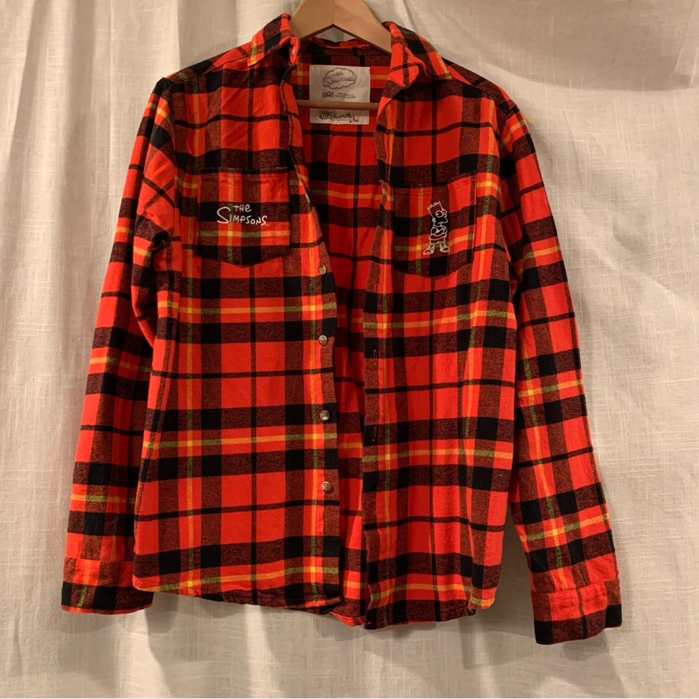 The Simpsons button down size small
